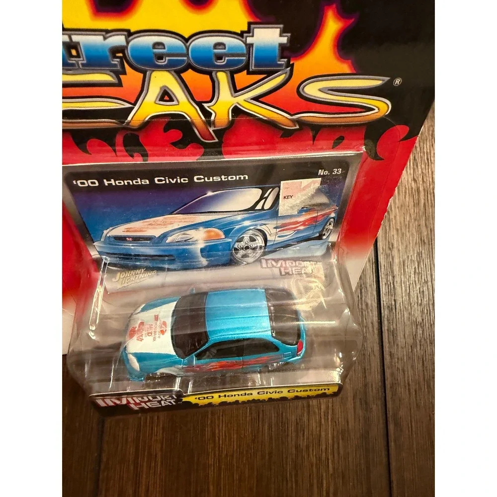 Johnny Lightning Street Freaks Import Heat 00 Honda Civic Custom 1:64 Diecast
